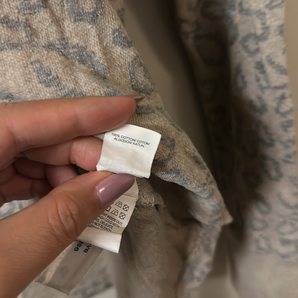 Lucky brand cheetah sweater - Picture 5 of 5